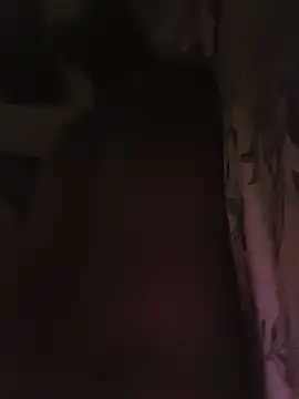 Živá chatovací místnost DesiCutie01
