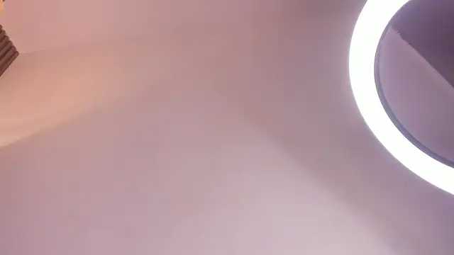 Valerie_Sweett_ Live Chatraum