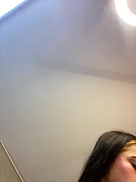 aly_16n Live chat-huone