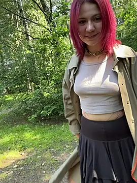 Lilly__Kiss' Live Chat Room