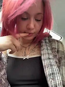 Phòng Chat Trực Tiếp Lilly__Kiss