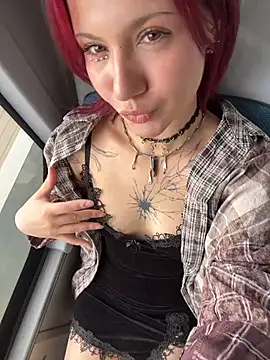 Lilly__Kiss live-chat rom