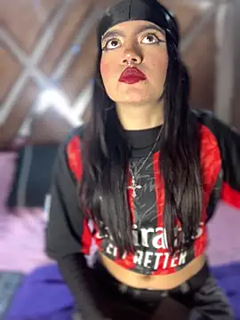Saphira_Pink Live Chatrum