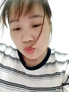 -Nani_ Live Chatraum