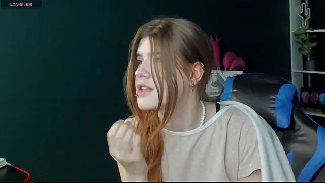 Chat soba uživo modela Darkness__Angel