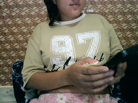 Mansi_p – live chatrum