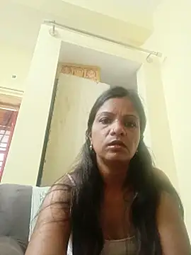Živá chatovací místnost ashwini805057
