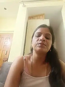 Živá chatovací místnost ashwini805057