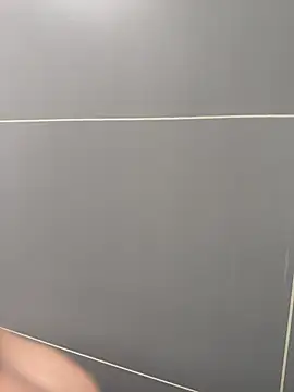 liu-bao Adlı Modelin Canlı Sohbet Odası