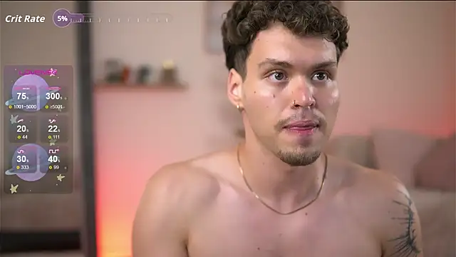 Pokazy przed seks kamerką na żywo – CurlyStarX