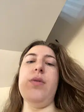Pokój czatu na żywo – kate_nicepops332222