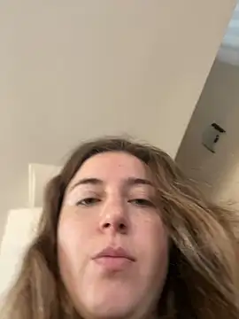 Živá chatovací místnost kate_nicepops332222