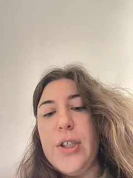 kate_nicepops332222: δωμάτιο απευθείας συνομιλίας