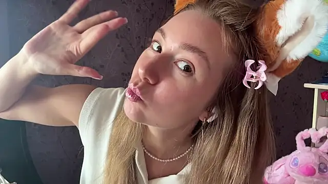 ChereeTyms' Live Sex Cam Show