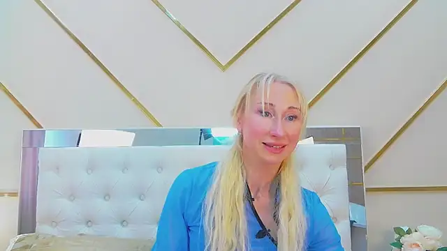 KissDreamm – live sex-cam-show