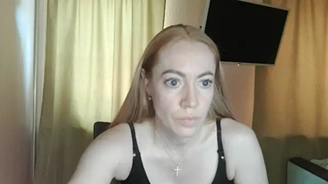 LensyTourels – live chatrum