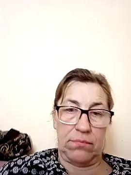 velvetsky651's Live Chat Room