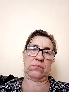 velvetsky651's Live Chat Room