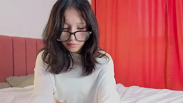Sala de chat en directo de Mira_Rin