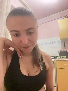Pokazy przed seks kamerką na żywo – Jeni-angel