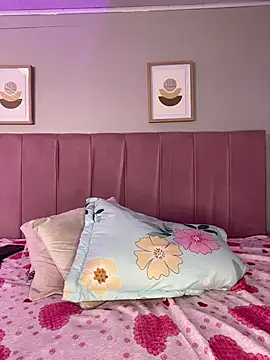 ห้องแชทสดของ Ambarina