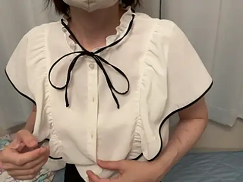 kurage_kura_ Live chatroom