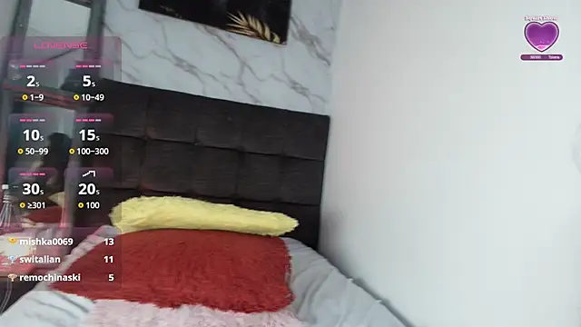 Živá chatovací místnost ebi_velvet