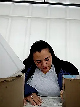 Sala de chat en directo de amaya-gil
