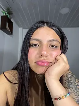 Eimy_Bloom_ – live chatrum