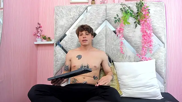 Violet_Bloomxx Live Chatraum