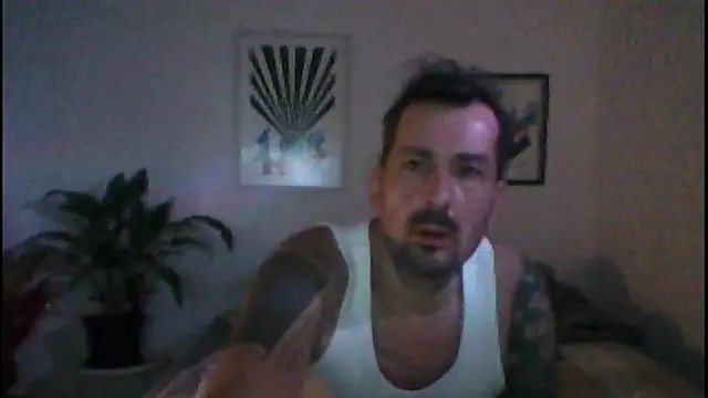 Show sexual ao vivo de DaddyCloudLatin