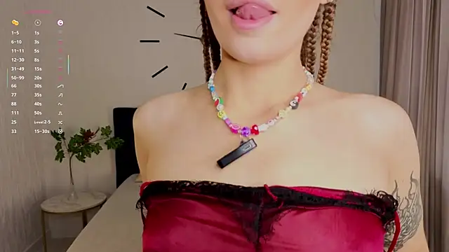 DelanaHenterのライブチャットルーム