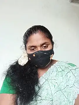 Tamil-Nandhini – live chatrum