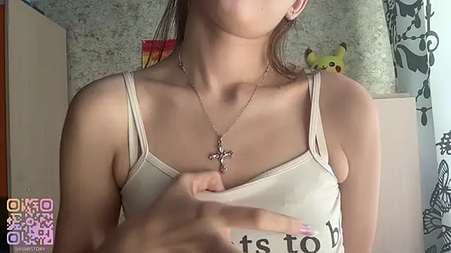 EsmeBlissme's Live Chat Room