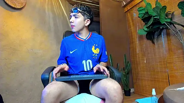 Show webcam porno en direct de AxelStong