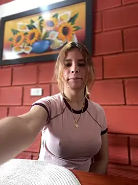 Jenna1_ Ruang Obrolan Langsung