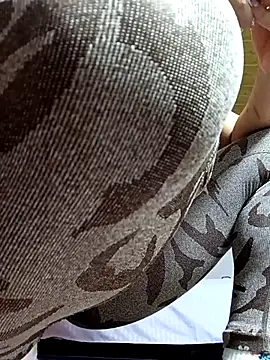 Živá chatovací místnost Ariana_Rios01