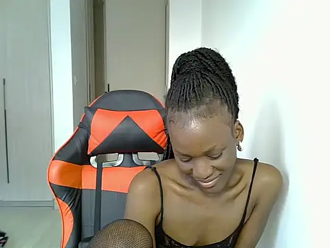 Sala de chat en directo de spot_curvy