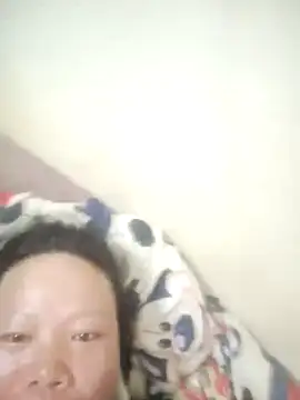 Queenie9zのライブチャットルーム