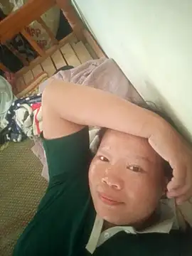 Živá chatovací místnost Queenie9z