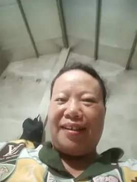 Živá chatovací místnost Queenie9z