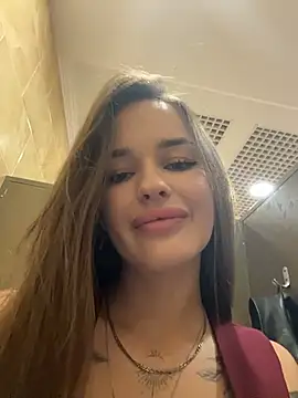 MiaCatt's Live Chat Room