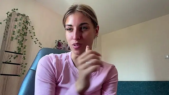 Rossy_S – live chatrum