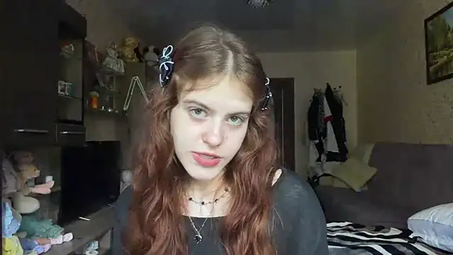 Živá chatovací místnost BuzzingRaid