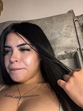 Zephyra_Rose – live chatrum