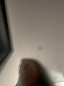 Yuhe-ss Live chatroom