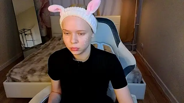 Sweet_Angelll's Live Chat Room