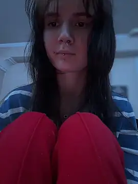 Chat soba uživo modela KittenZena