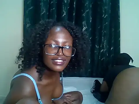 Chat soba uživo modela melaninsweet