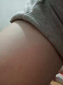 Anmy2002 élő chatszobája